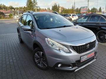 Peugeot 2008 I SUV Facelifting 1.2 PureTech 110KM 2017 Peugeot 2008 Automat Navi Klimatronik PDC Alu 1.2 Benzyna 110KM, zdjęcie 2