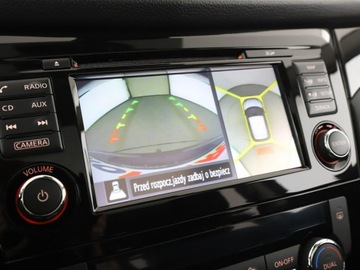 Nissan Qashqai II Crossover 1.6 dCi 130KM 2015 Nissan Qashqai Navi Panorama Czujniki parkowania, zdjęcie 23