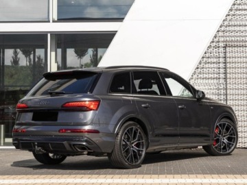 Audi Q7 II 2026 AUDI Q7 60 TFSI e quattro S Line Suv 3.0 (490KM) 2026, zdjęcie 3