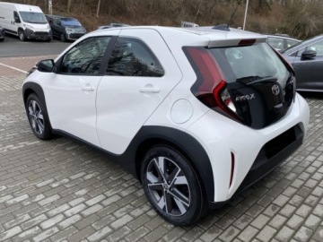 Toyota Aygo X 2026 Od ręki - Comfort 1.5 Hybrid Dynamic Force 116KM | Podgrzewane fotele!, zdjęcie 5