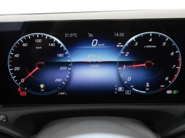 Mercedes CLA C118/X118 Shooting Brake Facelifting 1.3 180 136KM 2023 Mercedes CLA 180 fv23, mhev, full led, virtual,, zdjęcie 21