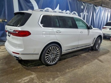 BMW X7 2022 BMW X7 xDrive40i 2022 3.0 Benzyna 335KM, zdjęcie 3