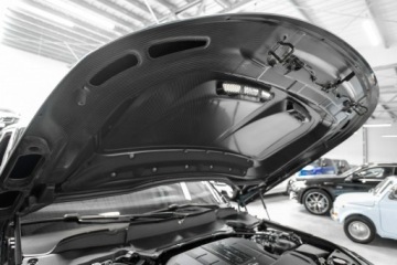 Land Rover Range Rover Sport II SUV Facelifting 5.0L V8 S/C 575KM 2019 Land Rover Range Rover Sport SVR 575KM. Lakier SVO, zdjęcie 22