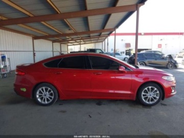 Ford Fusion 2020 Ford Fusion Plug-In Hybrid Titanium 2020 2.0 Hybryda 141KM, zdjęcie 6
