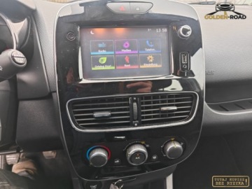 Renault Clio IV Grandtour Facelifting 0.9 TCe 90KM 2018 Renault Clio 0,9 TCE 90KM klima elektryka navi grz.fot.usb. oplacony 90KM, zdjęcie 14