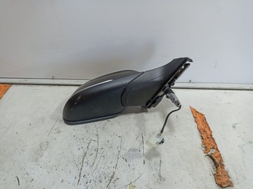 BMW I3 L01 ZRCÁTKO PRAVÉ 5 PIN EVROPA