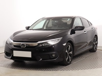 Honda Civic X Hatchback 5d 1.5 VTEC Turbo 182KM 2018 Honda Civic 1.5 VTEC, Salon Polska, 1. Właściciel, zdjęcie 1