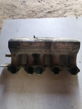 KOLEKTOR NASÁVÁCÍ VW T4 2.5TDI 074129713T