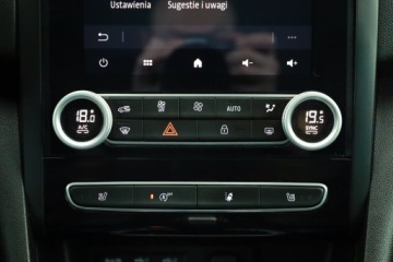 Renault Megane IV GrandCoupe Facelifting 1.3 TCe 140KM 2021 Renault Megane 1.3 TCe, Salon Polska, Automat, zdjęcie 13