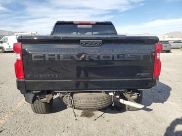 Chevrolet Silverado II 2023 Chevrolet Silverado C1500 Rst 2023 5.3l 5.3 Benzyna 355KM, zdjęcie 9