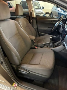 Toyota Corolla XI Sedan Facelifting 1,6 Valvematic 132KM 2017 Toyota Corolla Comfort Pakiet Tech Pakiet Style 1.6 132 KM Salon PL ASO, zdjęcie 27