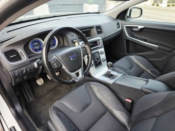 Volvo S60 II Sedan 2.0 D3 163KM 2012 Volvo S60 ___R-Design___2.0 D4 163KM___Bi-Xenon Skora Navi Alu18 Black___, zdjęcie 3