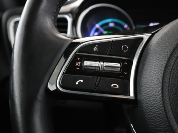 Kia XCeed PHEV 1.6 GDi Plug-in Hybrid 141KM 2021 Kia XCeed PHEV automat full LED klima auto navi, zdjęcie 35