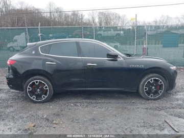 Maserati Levante 2019 Maserati Levante 2019 3.0l 3.0 Benzyna 345KM, zdjęcie 6