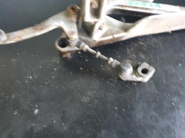 ПОДНОЖКА YAMAHA XJ 600 КРЕПЛЕНИЕ РЫЧАГА ПЕРЕДАЧ