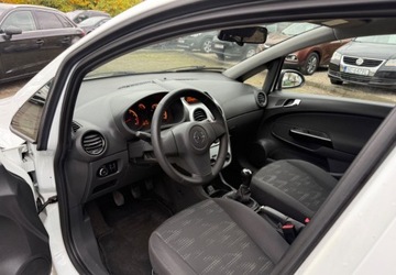 Opel Corsa E Hatchback 3d 1.2 Twinport 70KM 2014 Opel Corsa Opel Corsa 1.2 Benzyna 70KM, zdjęcie 17