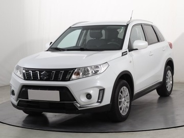 Suzuki Vitara III SUV Facelifting 1.0 BoosterJet 111KM 2018 Suzuki Vitara 1.0 BoosterJet, 1. Właściciel, zdjęcie 1