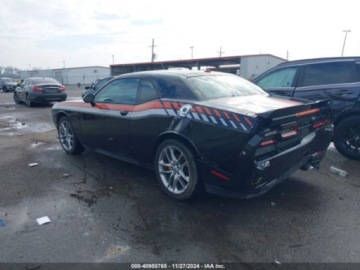 Dodge Challenger III 2022 Dodge Challenger 2022r., 4x4, 3.6L 3.6 Benzyna 303KM, zdjęcie 2