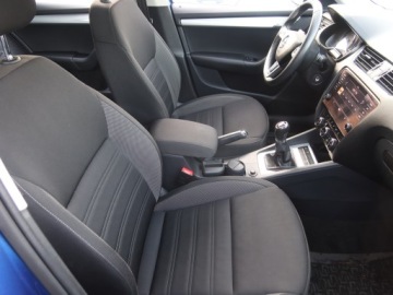 Skoda Octavia III Kombi Facelifting 1.5 TSI ACT 150KM 2019 Skoda Octavia 1.5 TSI, Salon Polska, zdjęcie 8