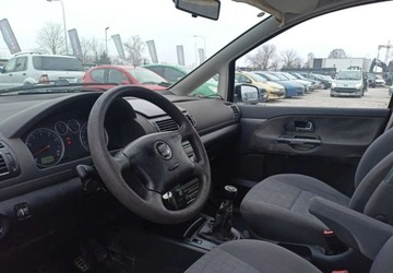 Seat Alhambra I (7MS) Minivan Facelifting 2.0 i 115KM 2001 Seat Alhambra Seat Alhambra 2.0 BenzynaLPG 115KM, zdjęcie 6