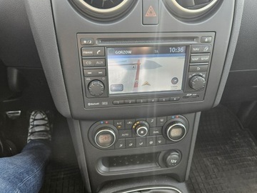 Nissan Qashqai I Crossover 2.0 dCi 150KM 2011 Nissan Qashqai 2,0 diesel 150KM nawigacja kamera, zdjęcie 9