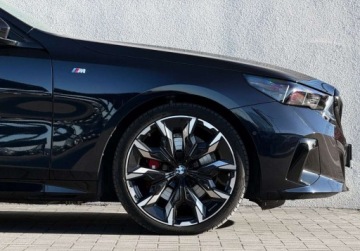 BMW Seria 5 G90-91 2025 BMW Seria 5 I wlasciciel M Pro 360 Hak Gwarancja Bezwypadkowy FVAT23, zdjęcie 10