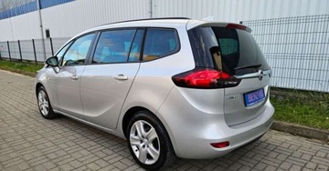 Opel Zafira C Tourer Facelifting 1.4 Turbo 140KM 2017 Opel Zafira 7-osob Navigacja Grzane Fotele i Kierownica Klimatronic 2017, zdjęcie 2