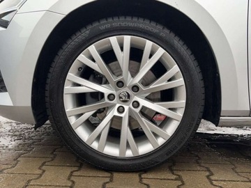 Skoda Superb III Liftback Facelifting 1.5 TSI 150KM 2022 Skoda Superb 1.5TSI 150KM Ambition SalonPL SerwisASO Acc Virtual Matrix Ke, zdjęcie 32