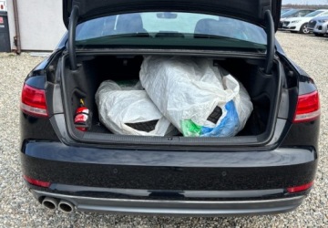Audi A4 B9 Limousine 2.0 TDI 190KM 2017 Audi A4 Limousine Samochod z gwarancja 2.0 Diesel 190KM, zdjęcie 23