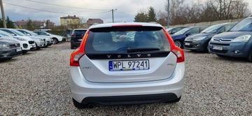Volvo V60 I Kombi 1.6 DRIVe 115KM 2011 Volvo V60 Super Stan Bezwypadkowy, zdjęcie 6