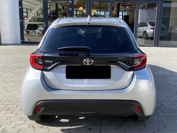 Toyota Yaris IV Hatchback Facelifting 1.5 Hybrid Dynamic Force 116KM 2025 Style 1.5 Hybrid 116KM | Podgrzewane fotele!, zdjęcie 4