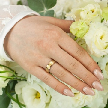 ЗОЛОТОЕ КОЛЬЦО МАТОВОЙ 585 ПРОБЫ С ФОСКОЙ С МАТОВОЙ КАМЕРОЙ