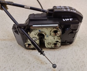 NISSAN PATHFINDER R51 FACELIFT ZÁMEK DVEŘE PRAVÝCH PŘEDNÍCH PRAVÝ PŘEDNÍ 3 PIN