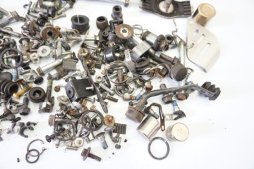 SUZUKI DL 650 V-STROM 12-16 ВИНТЫ