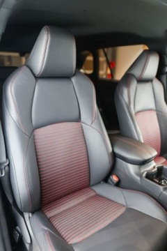 Toyota RAV4 V SUV Plug-In Facelifting 2.5 Hybrid Dynamic Force 306KM 2025 Toyota RAV4 2.5 Plug-In Hybrid Selection 4x4 2.5 Hybryda 306KM, zdjęcie 14