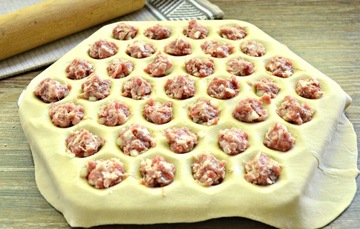 ТОЛСТАЯ ФОРМОВКА ДЛЯ НАРЕЗКИ УШЕЙ ВАРНИКОВ 37 шт #20