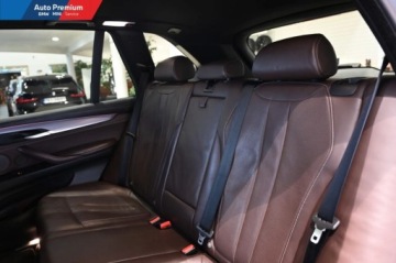 BMW X5 F15 SUV M50d 381KM 2017 BMW X5 M M50dFV23Adaptacyjne reflektory LEDPakiet sportowy M 3.0 Diesel, zdjęcie 15
