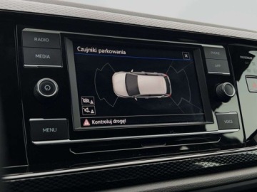 Volkswagen Polo VI Hatchback 5d Facelifting 1.0 MPI 80KM 2022 Volkswagen Polo 1.0MPI 80KM Life SerwisASO Led Virtual App-Connect Clima F, zdjęcie 26