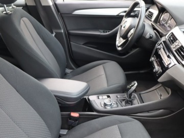 BMW X1 F48 2018 BMW X1 sDrive18i, Salon Polska, Automat, Navi, zdjęcie 8
