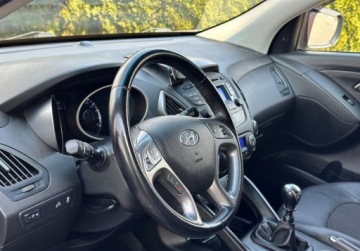 Hyundai ix35 SUV Facelifting 1.6 GDI 135KM 2014 Hyundai ix35 1,6 135KM LED Kamera Climatronic Bezwypadkowy Dla wymagajacych, zdjęcie 32