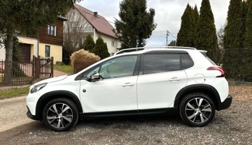 Peugeot 2008 I SUV Facelifting 1.2 PureTech 110KM 2018 Peugeot 2008 Peugeot 2008 PureTech 110 StopampStart Crossway 1.2 Benzyna, zdjęcie 5