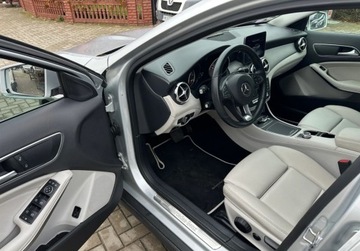 Mercedes GLA I Off-Roader Facelifting 1.6 180 122KM 2018 Mercedes-Benz GLA 1,6 Benzyna 122 KM Automat GWARANCJA Zamiana Zarejestrow, zdjęcie 5