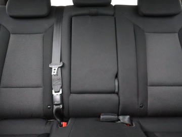 Hyundai i40 Kombi Facelifting 1.7 CRDi 141KM 2016 Hyundai i40 1.7 CRDi, Salon Polska, Serwis ASO, zdjęcie 9