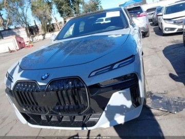 BMW Seria 7 G70 2024 BMW Seria 7 740i, 2024r., 3.0L 3.0 Benzyna 375KM, zdjęcie 6