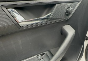 Skoda Fabia III Kombi Facelifting 1.0 TSI 95KM 2021 Skoda Fabia 1.0 TSI 95 KM 5 bieg. manaul Ambition Benzyna 95KM, zdjęcie 10