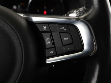 Jaguar XF II Sportbrake 2.0 i4D 180KM 2019 Jaguar XF 20d Automat R-Sport AWD Navi Tempomat, zdjęcie 30