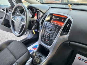 Opel Astra J Sports Tourer Facelifting 1.4 Turbo ECOTEC 140KM 2015 Opel Astra 1.4 Turbo Opłaty Zapraszamy !!!, zdjęcie 19