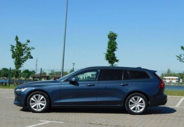 Volvo V60 II  2021 Volvo V60 z Gwarancja Bezwypadkowy Model 2022r 2.0 Benzyna 163KM, zdjęcie 9