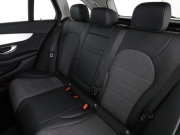 Mercedes Klasa C W205 Kombi 200 184KM 2017 Mercedes C 200 automat full LED półskóra grzane, zdjęcie 16