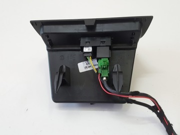 SKODA YETI 5N0 ČTEČKA SPONA PORT USB AUX